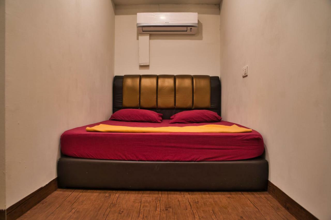 Dorms Kl Hostel Куала Лумпур Екстериор снимка